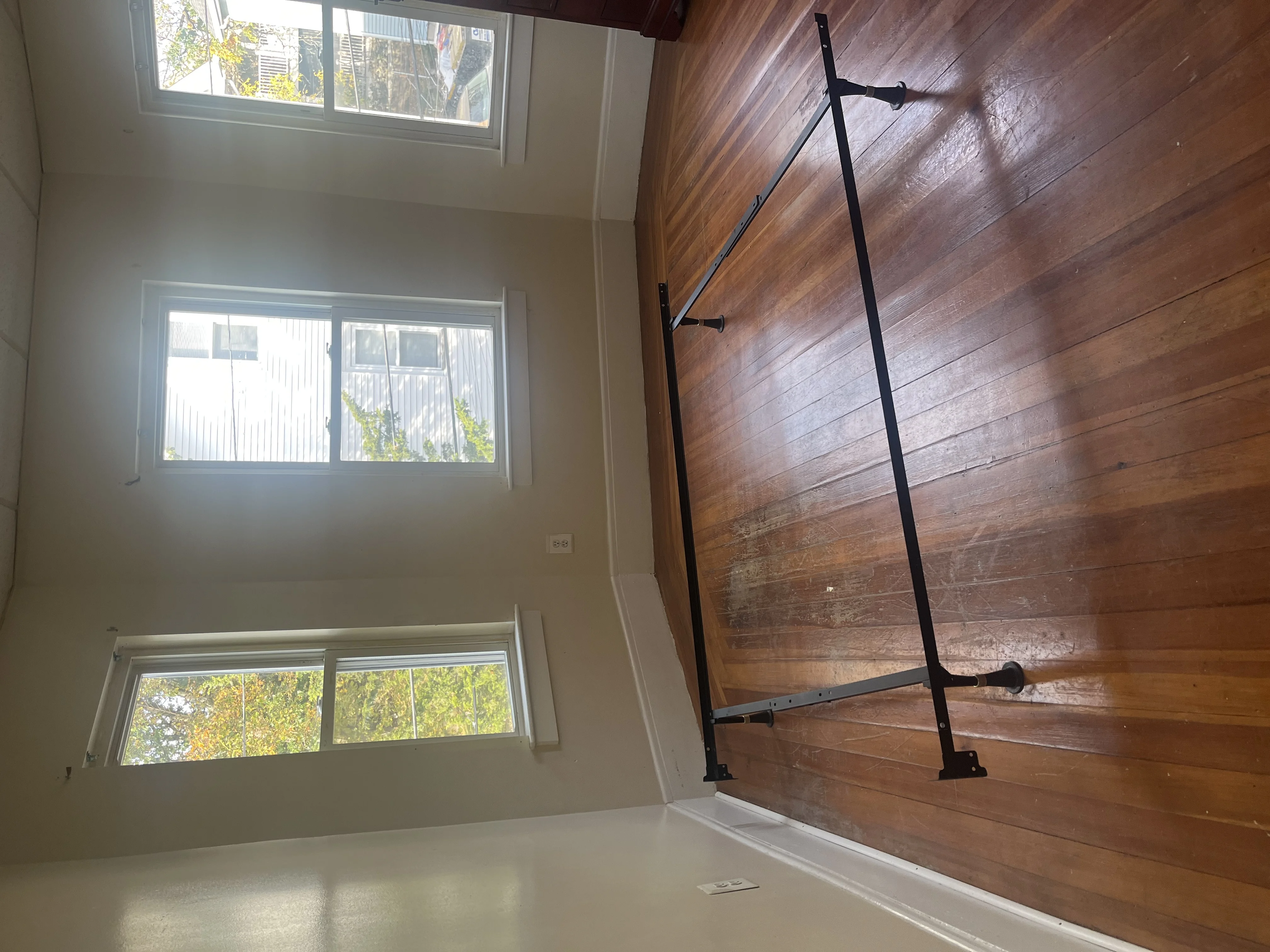 3 bed, 1 bath apartment for rent at 51 Clark St Unit 2, Malden — photo 2 of 9