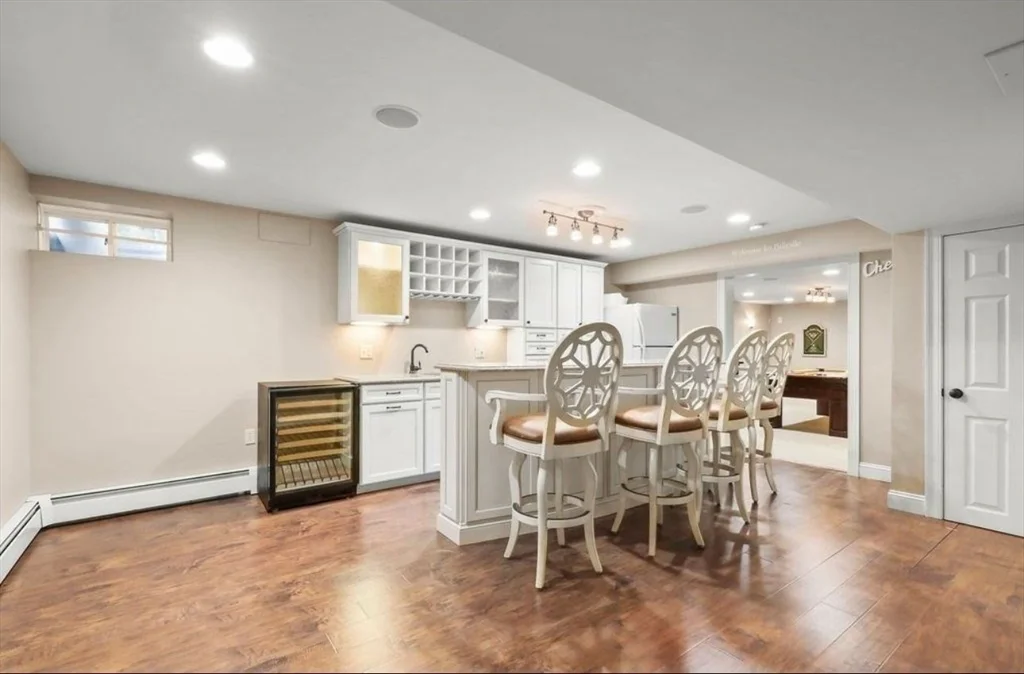 4 bed, 3 bath apartment for rent at 51 Coach Rd Unit NA, Attleboro Falls — photo 8 of 8