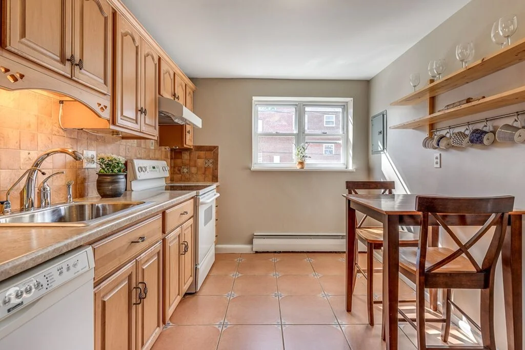 2 bed, 1 bath apartment for rent at 51 Colborne Rd Unit 3, Brighton — photo 4 of 12