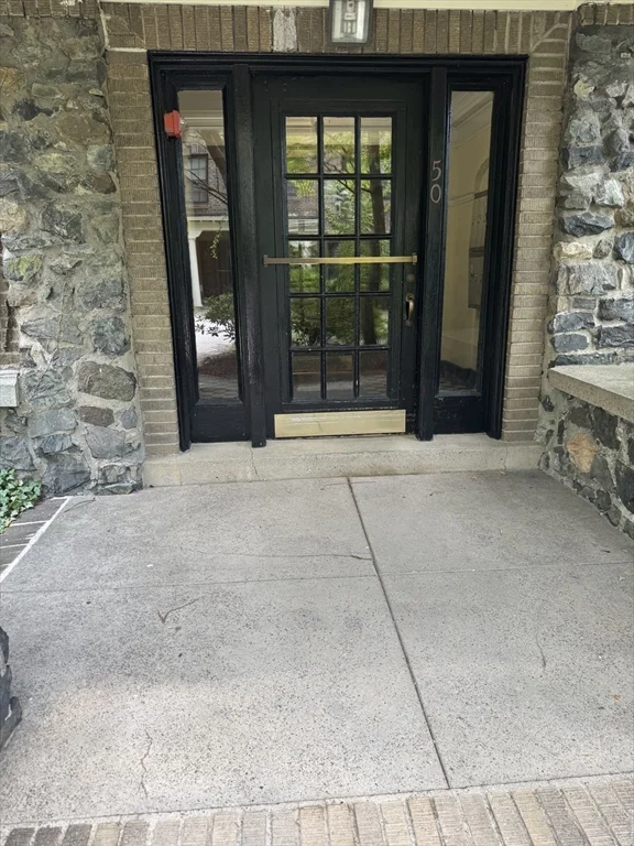 2 bed, 1 bath apartment for rent at 51 Concord St Unit 13, Malden