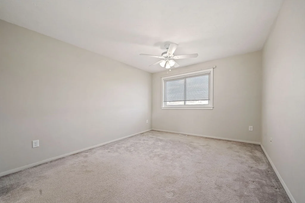 2 bed, 1 bath apartment for rent at 51 Cottonwood Dr Unit 51, Stoughton — photo 18 of 27
