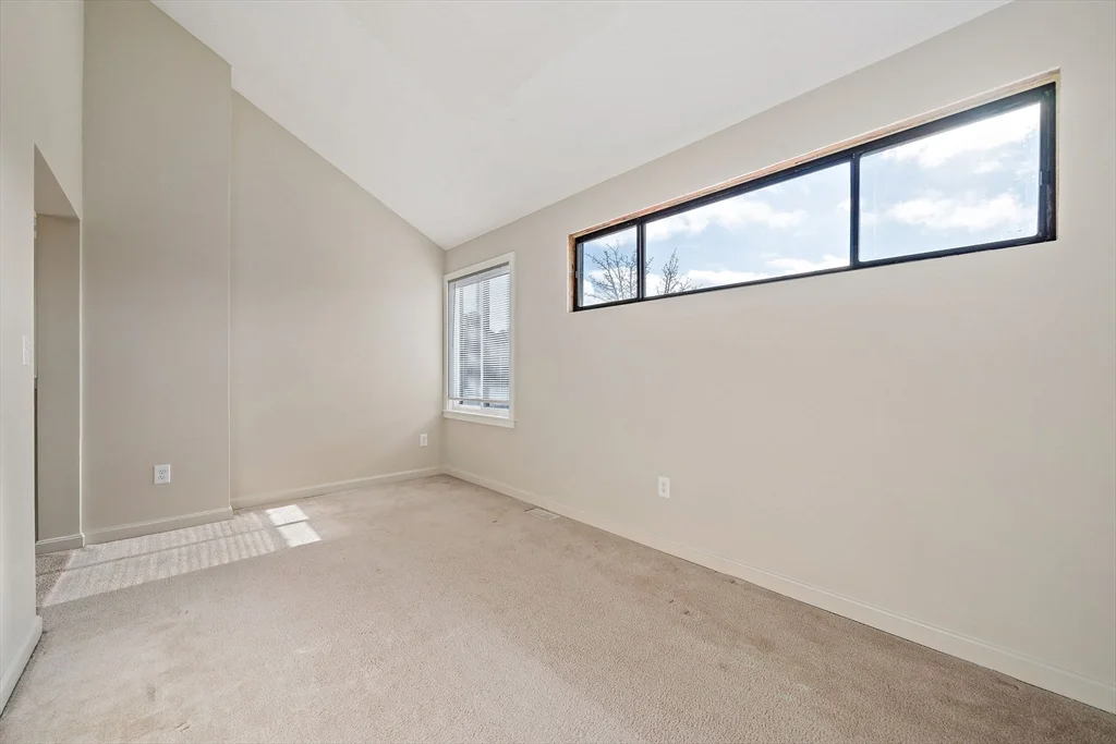 2 bed, 1 bath apartment for rent at 51 Cottonwood Dr Unit 51, Stoughton — photo 22 of 27
