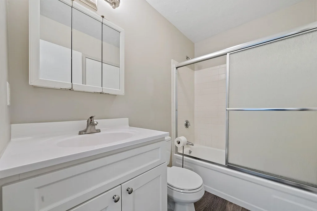 2 bed, 1 bath apartment for rent at 51 Cottonwood Dr Unit 51, Stoughton — photo 24 of 27