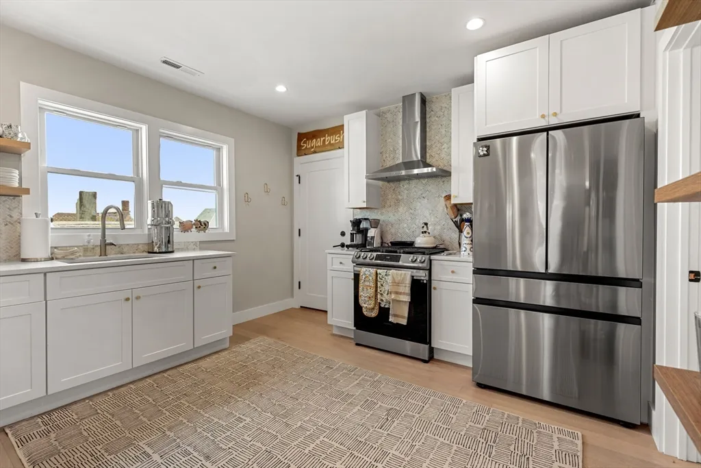 2 bed, 2 bath apartment for rent at 51 Cutler St Unit 3, Winthrop Beach — photo 10 of 28