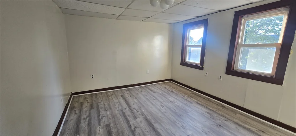 2 bed, 1 bath apartment for rent at 51 Cutler St Unit 3, Worcester