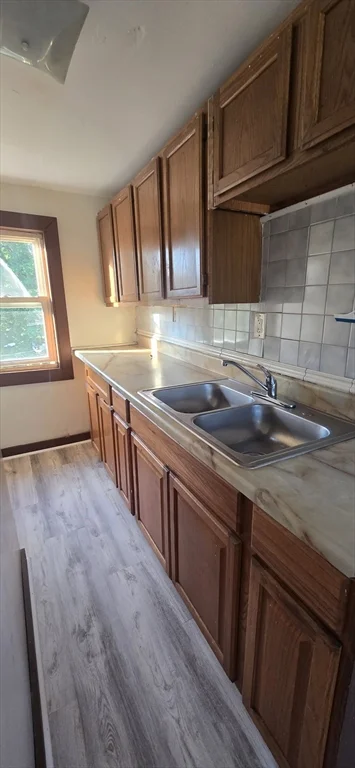2 bed, 1 bath apartment for rent at 51 Cutler St Unit 3, Worcester — photo 5 of 5
