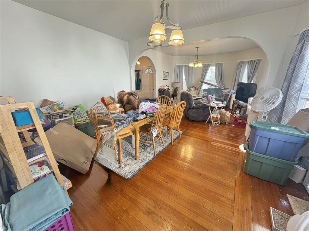 2 bed, 1 bath apartment for rent at 51 Cypress St Unit 1, Watertown — photo 5 of 22