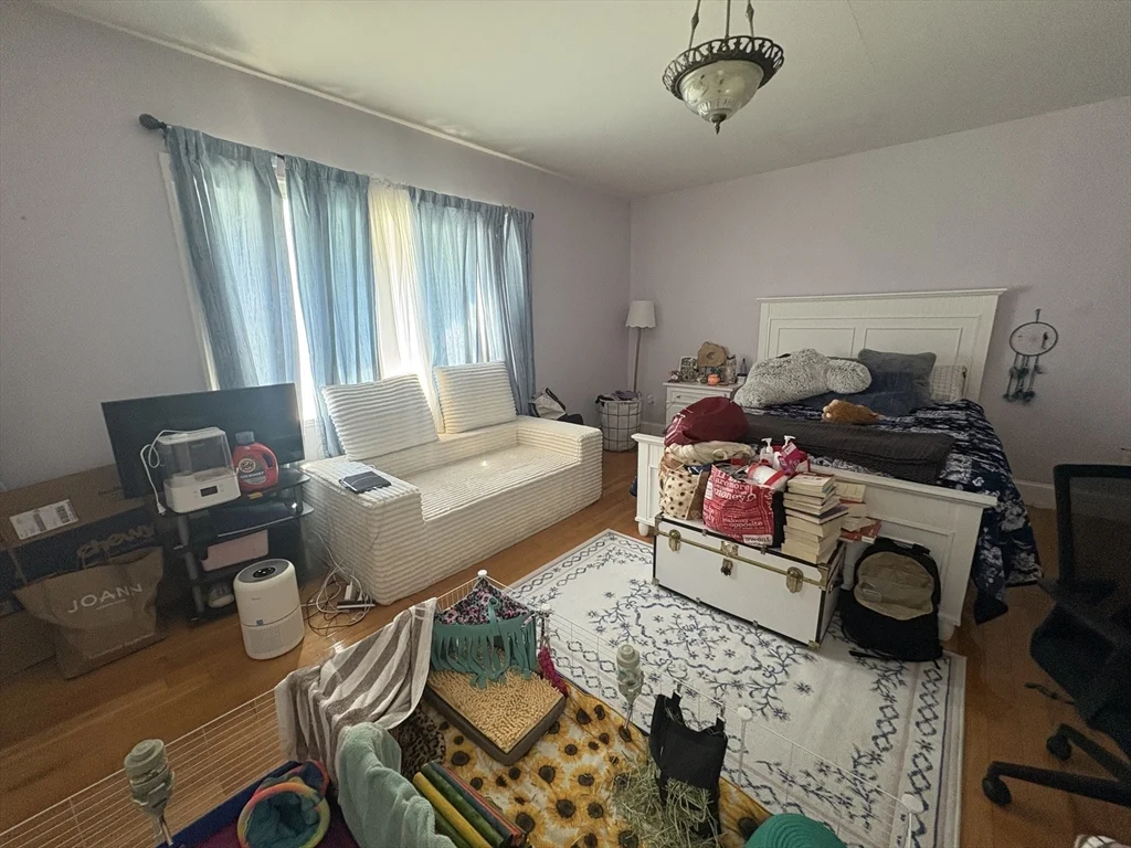 2 bed, 1 bath apartment for rent at 51 Cypress St Unit 1, Watertown — photo 15 of 22