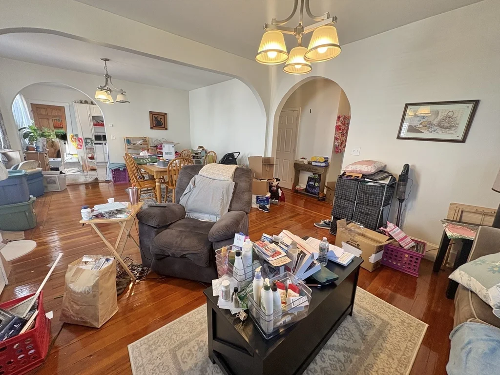 2 bed, 1 bath apartment for rent at 51 Cypress St Unit 1, Watertown — photo 3 of 22