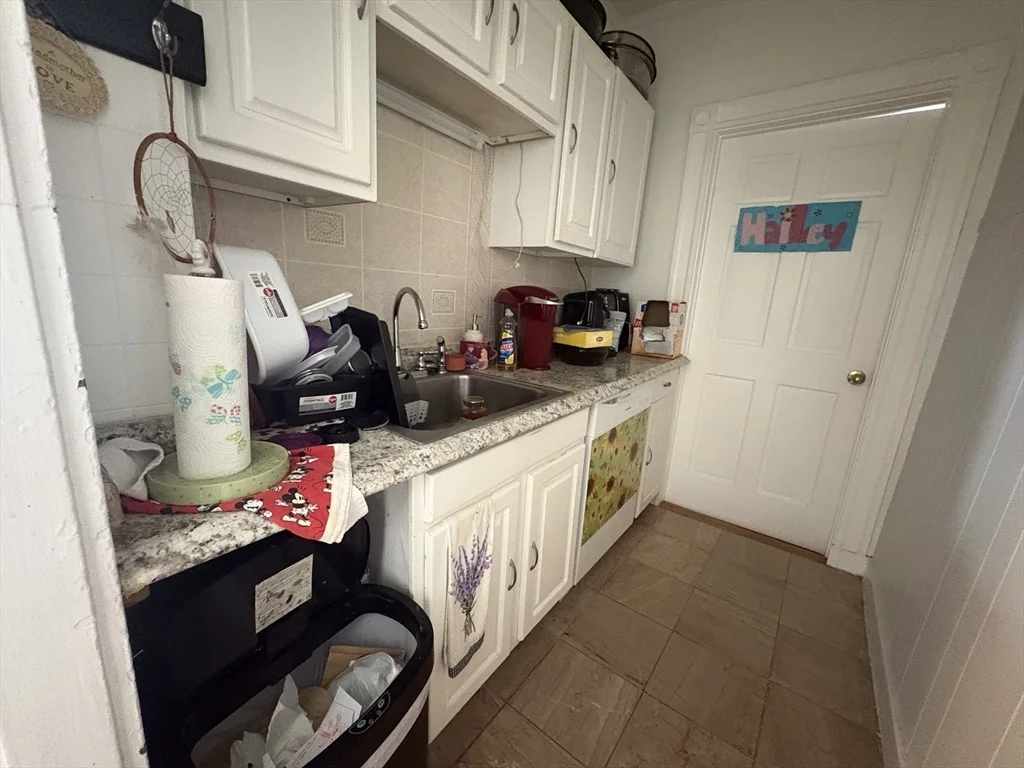 2 bed, 1 bath apartment for rent at 51 Cypress St Unit 1, Watertown — photo 13 of 22
