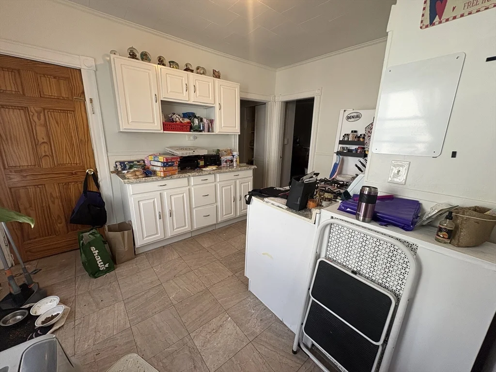 2 bed, 1 bath apartment for rent at 51 Cypress St Unit 1, Watertown — photo 9 of 22