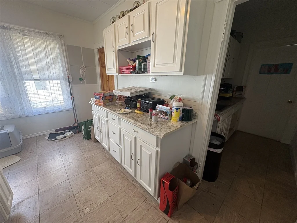 2 bed, 1 bath apartment for rent at 51 Cypress St Unit 1, Watertown — photo 11 of 22