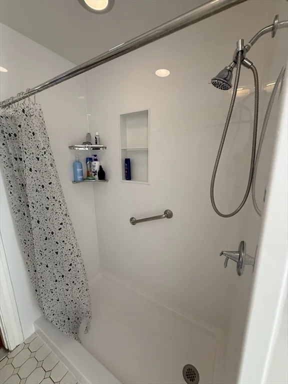 2 bed, 1 bath apartment for rent at 51 Davis St Unit 1, Revere — photo 13 of 17