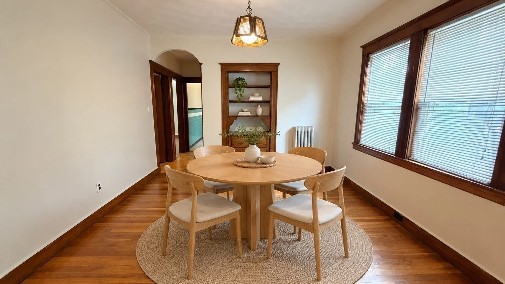 2 bed, 1 bath apartment for rent at 51 Dearborn St Unit 1, Medford — photo 6 of 12