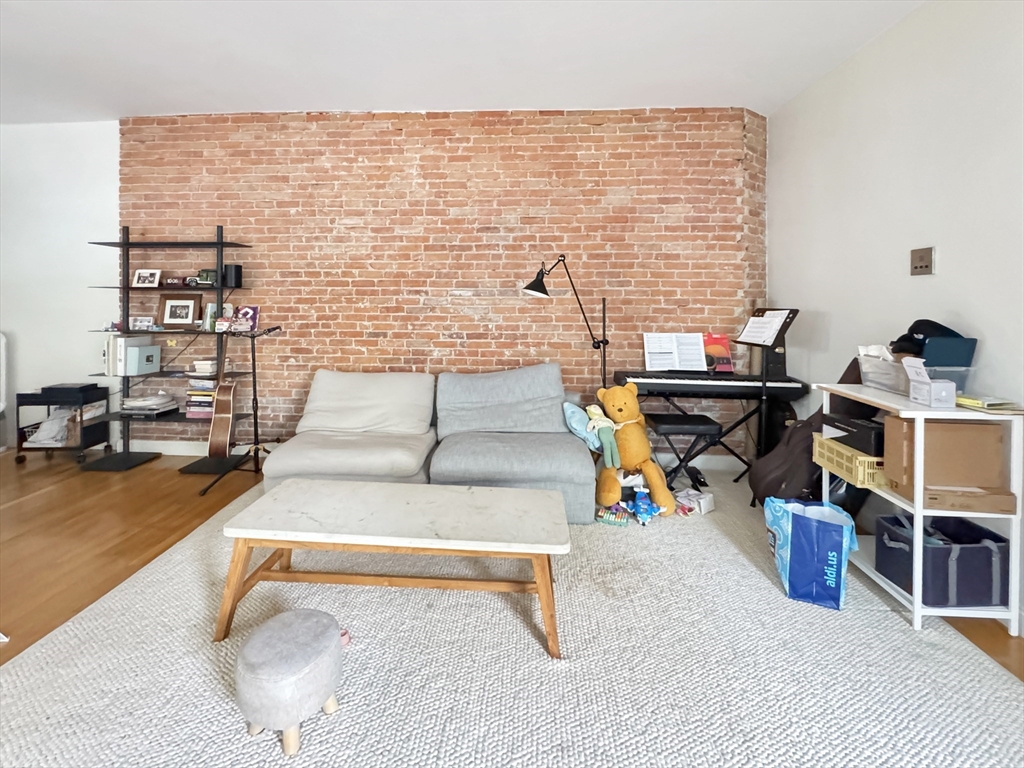2 bed, 1 bath apartment for rent at 51 Dimick St Unit 2, Somerville — photo 3 of 18
