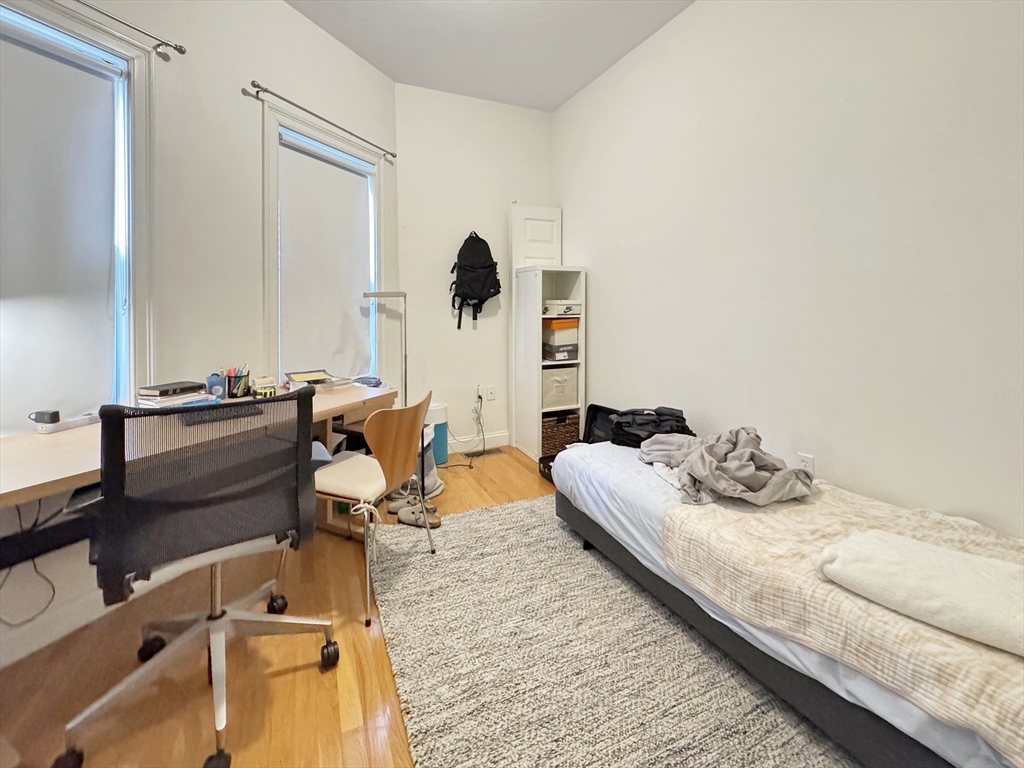 2 bed, 1 bath apartment for rent at 51 Dimick St Unit 2, Somerville — photo 5 of 18