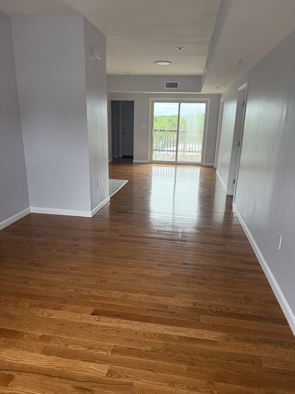 3 bed, 1 bath apartment for rent at 51 Doyle St Unit 3, Lawrence — photo 12 of 14