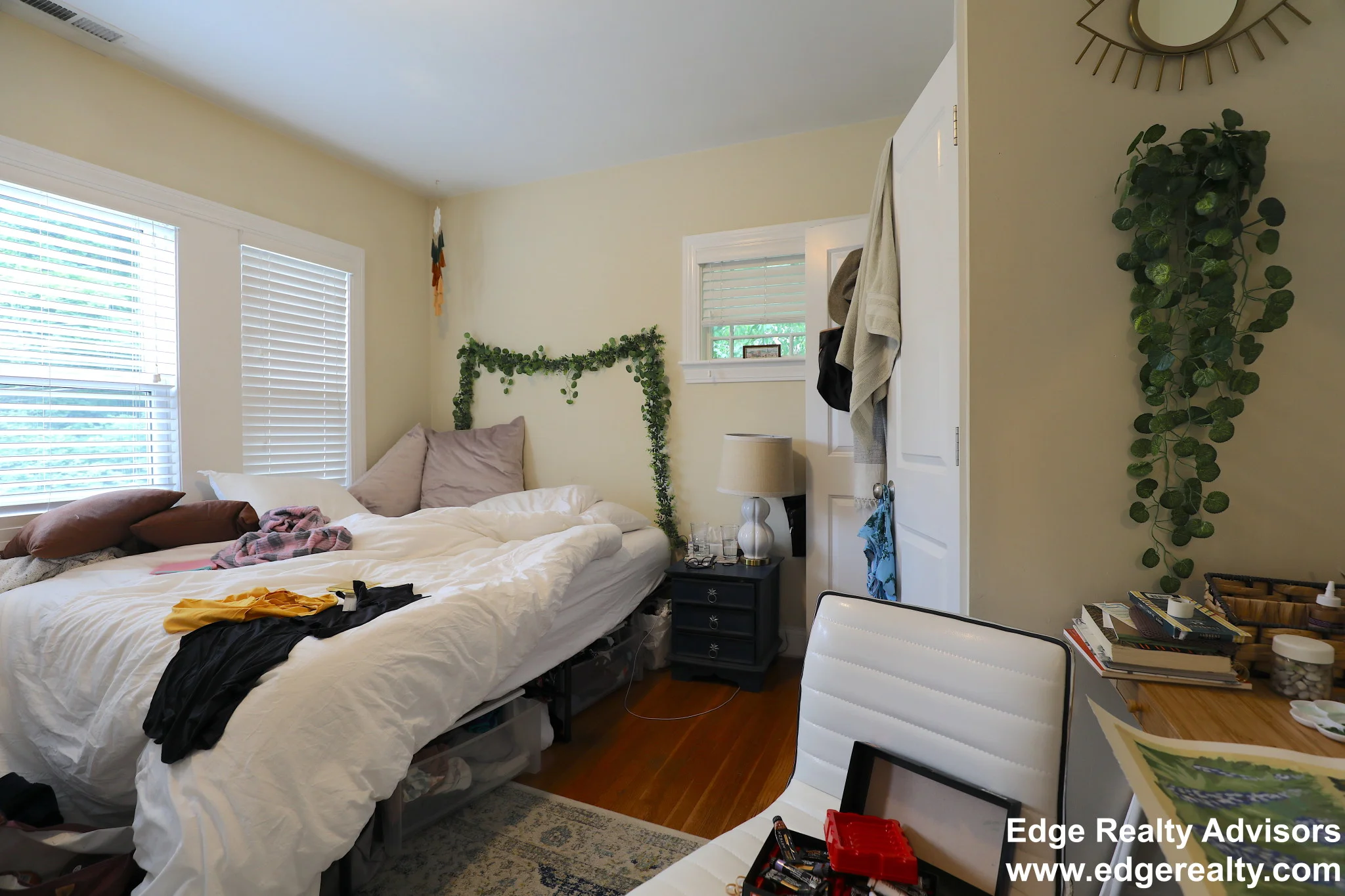 4 bed, 2 bath apartment for rent at 51 Dunboy St Unit 1, Brighton — photo 7 of 12