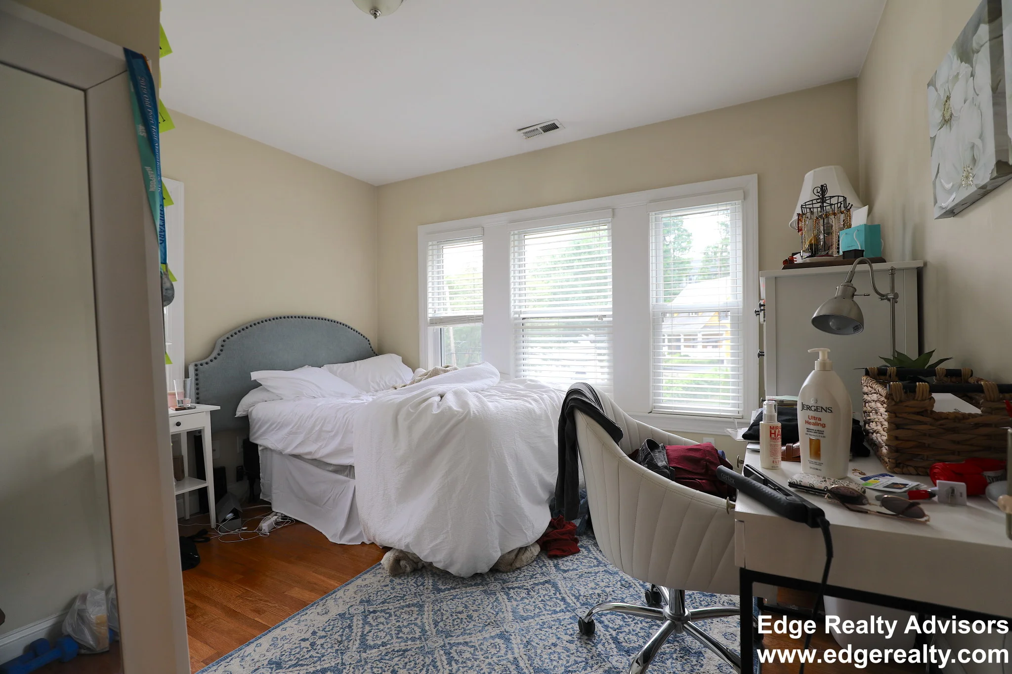 4 bed, 2 bath apartment for rent at 51 Dunboy St Unit 1, Brighton — photo 6 of 12
