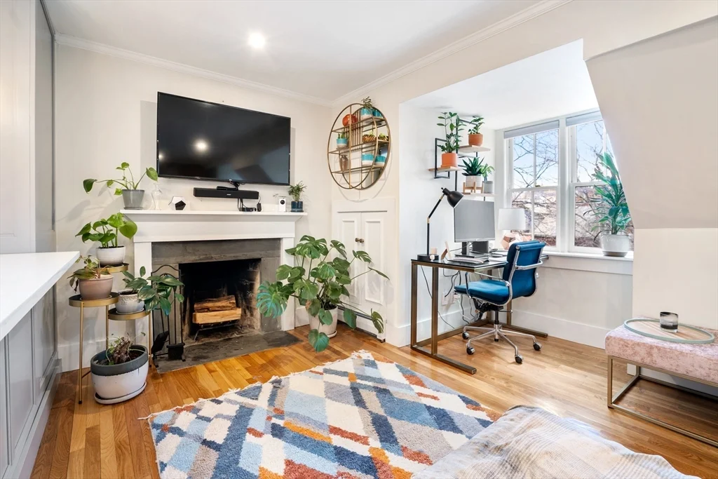 1 bed, 1 bath apartment for rent at 51 E Springfield St Unit 4, South End — photo 4 of 19