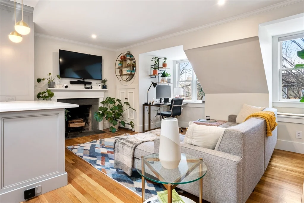 1 bed, 1 bath apartment for rent at 51 E Springfield St Unit 4, South End — photo 5 of 19