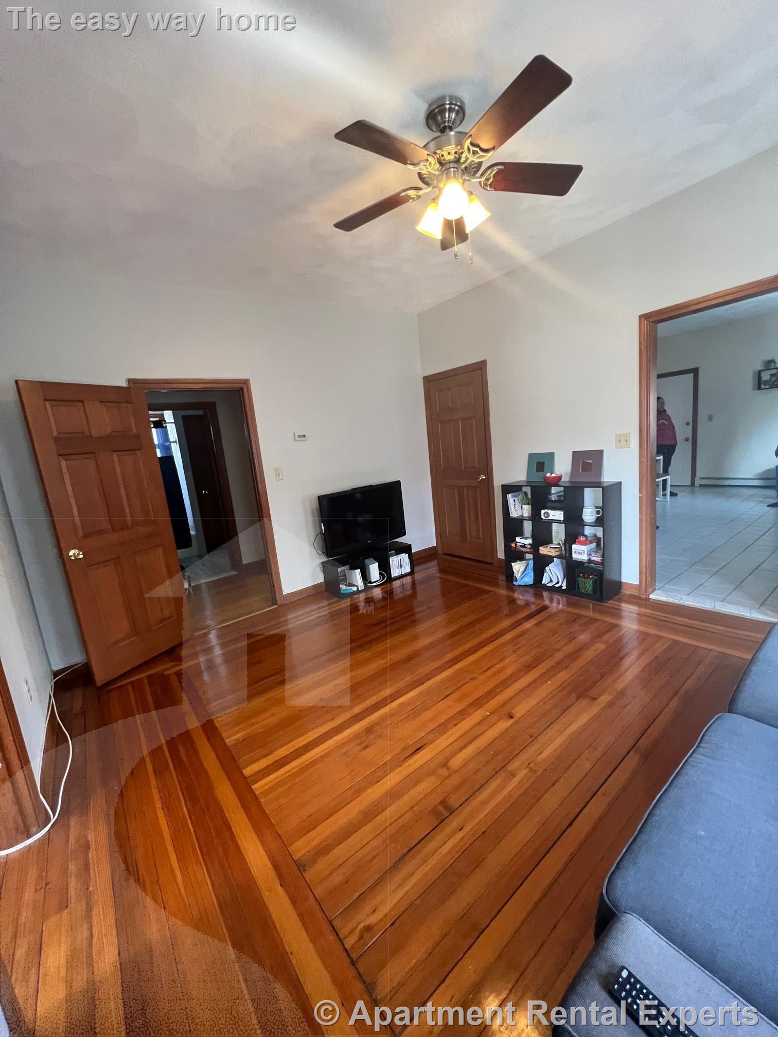 3 bed, 1 bath apartment for rent at 51 Elm St Unit 2, Porter Square — photo 8 of 24