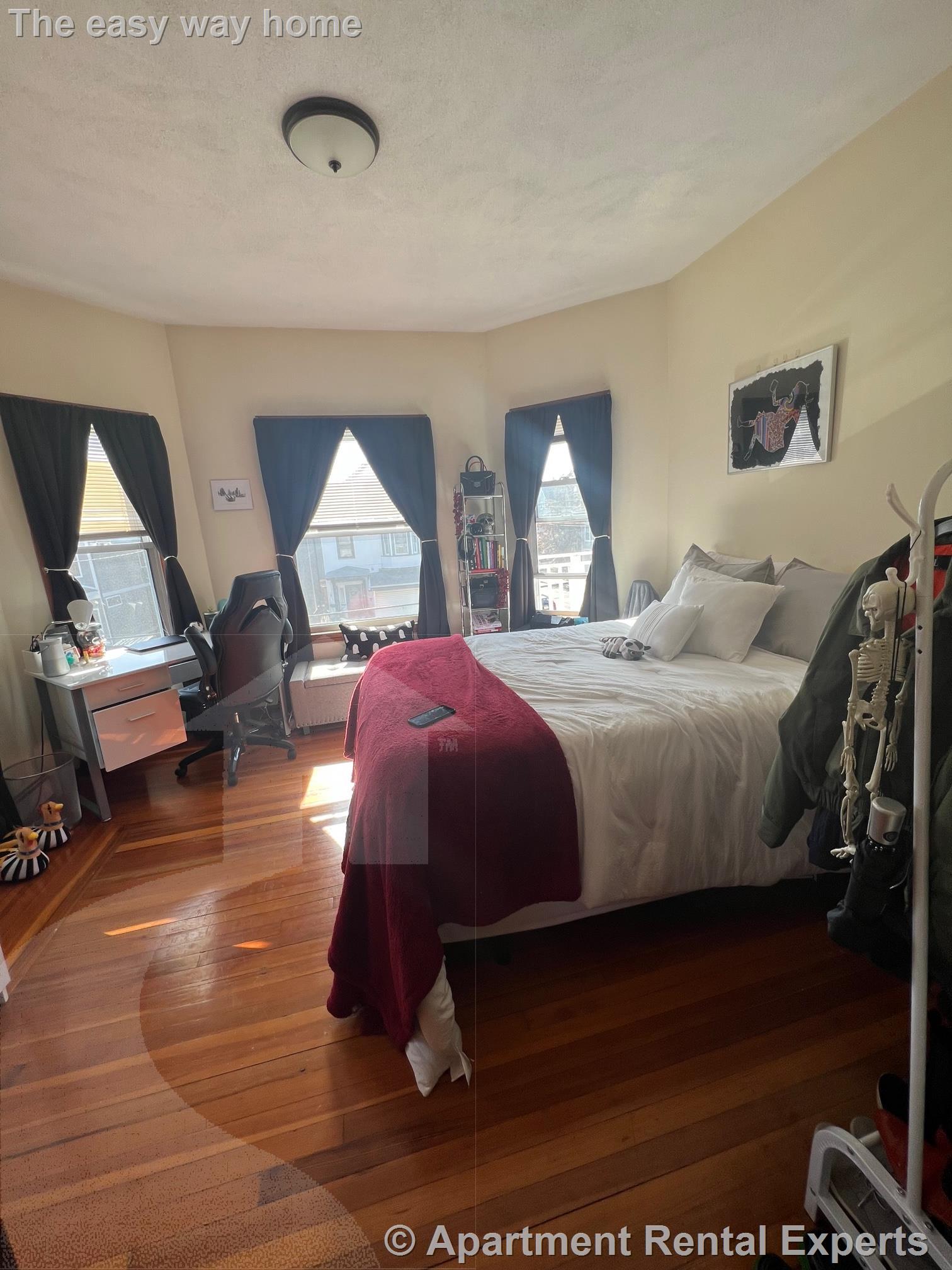 3 bed, 1 bath apartment for rent at 51 Elm St Unit 2, Porter Square — photo 9 of 24
