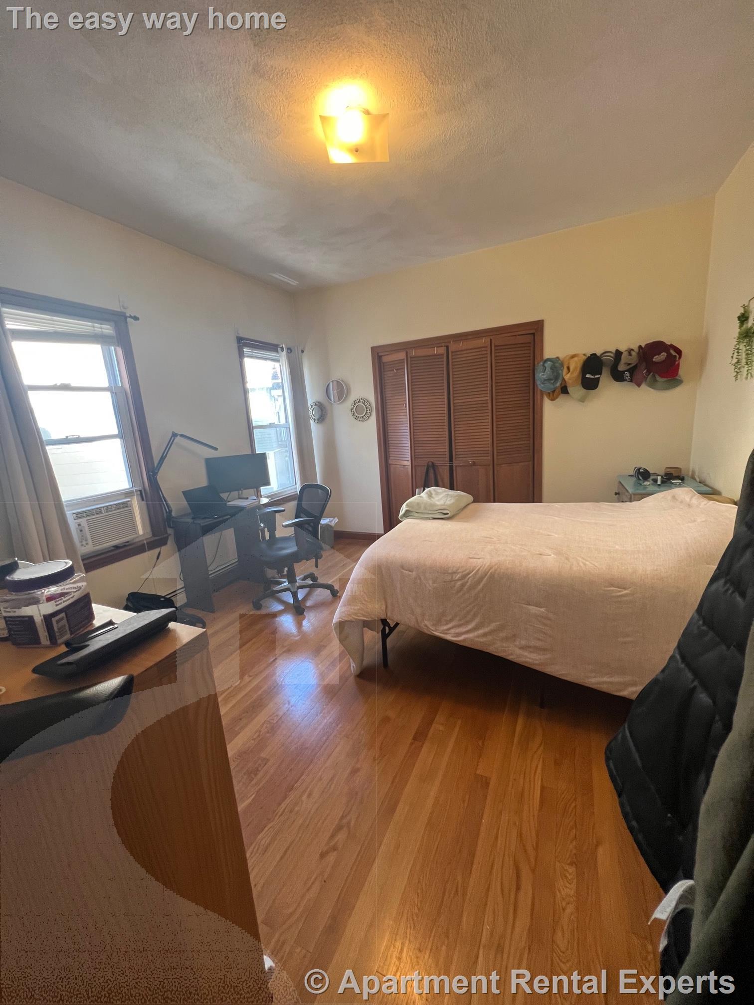 3 bed, 1 bath apartment for rent at 51 Elm St Unit 2, Porter Square — photo 4 of 24