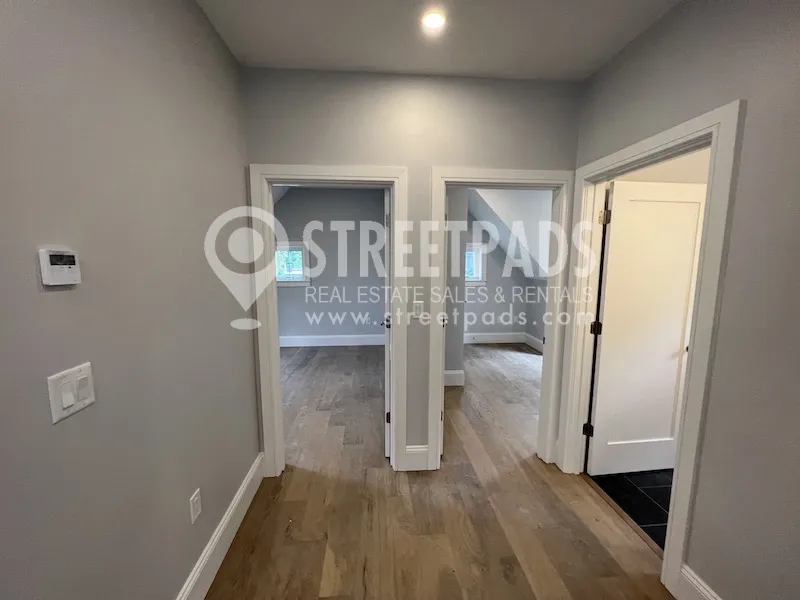 3 bed, 2 bath apartment for rent at 51 Fairbanks St Unit 3, Brighton — photo 15 of 26