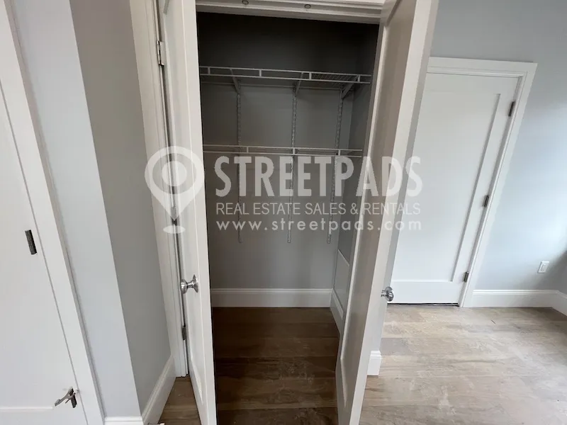 3 bed, 2 bath apartment for rent at 51 Fairbanks St Unit 3, Brighton — photo 8 of 26