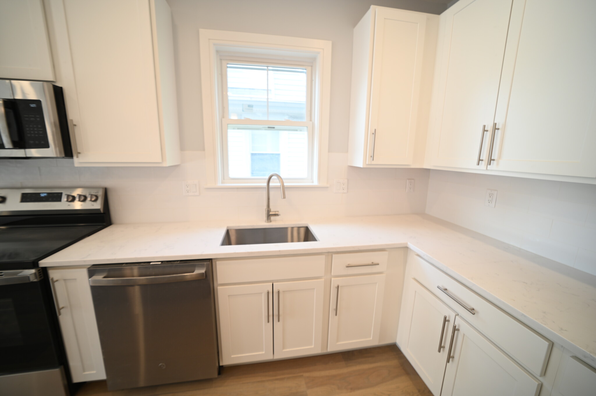 3 bed, 2 bath apartment for rent at 51 Fairbanks Unit 2, Brighton — photo 10 of 10
