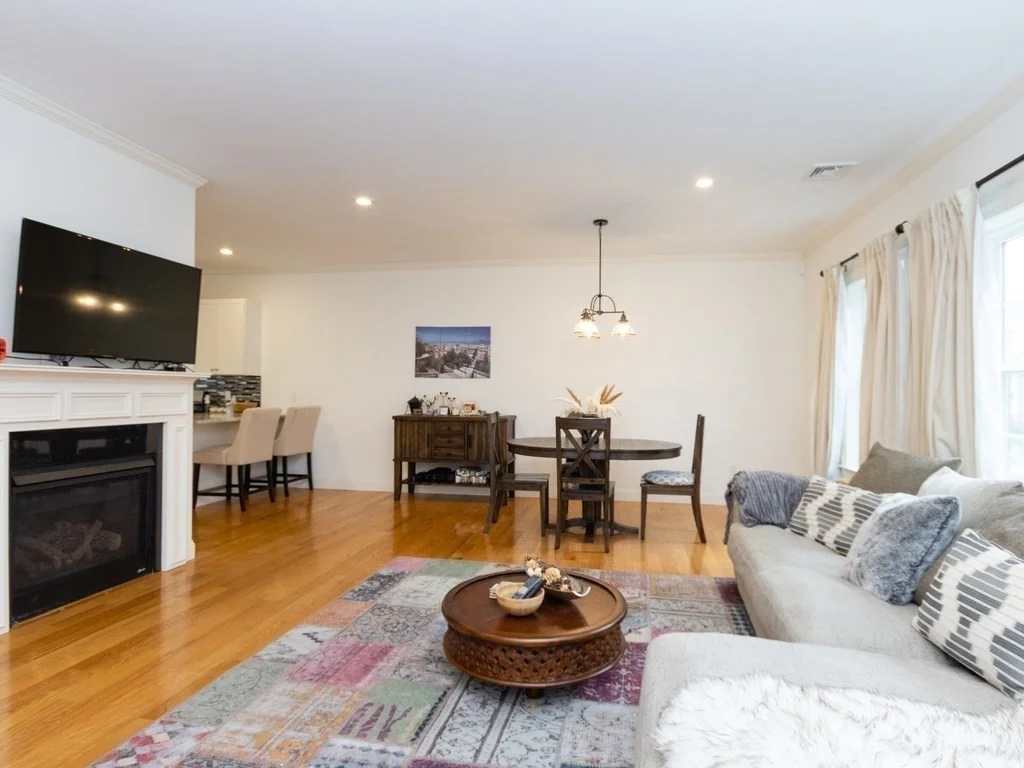 2 bed, 2 bath apartment for rent at 51 Garfield St Unit 51 G, West Quincy — photo 1 of 39
