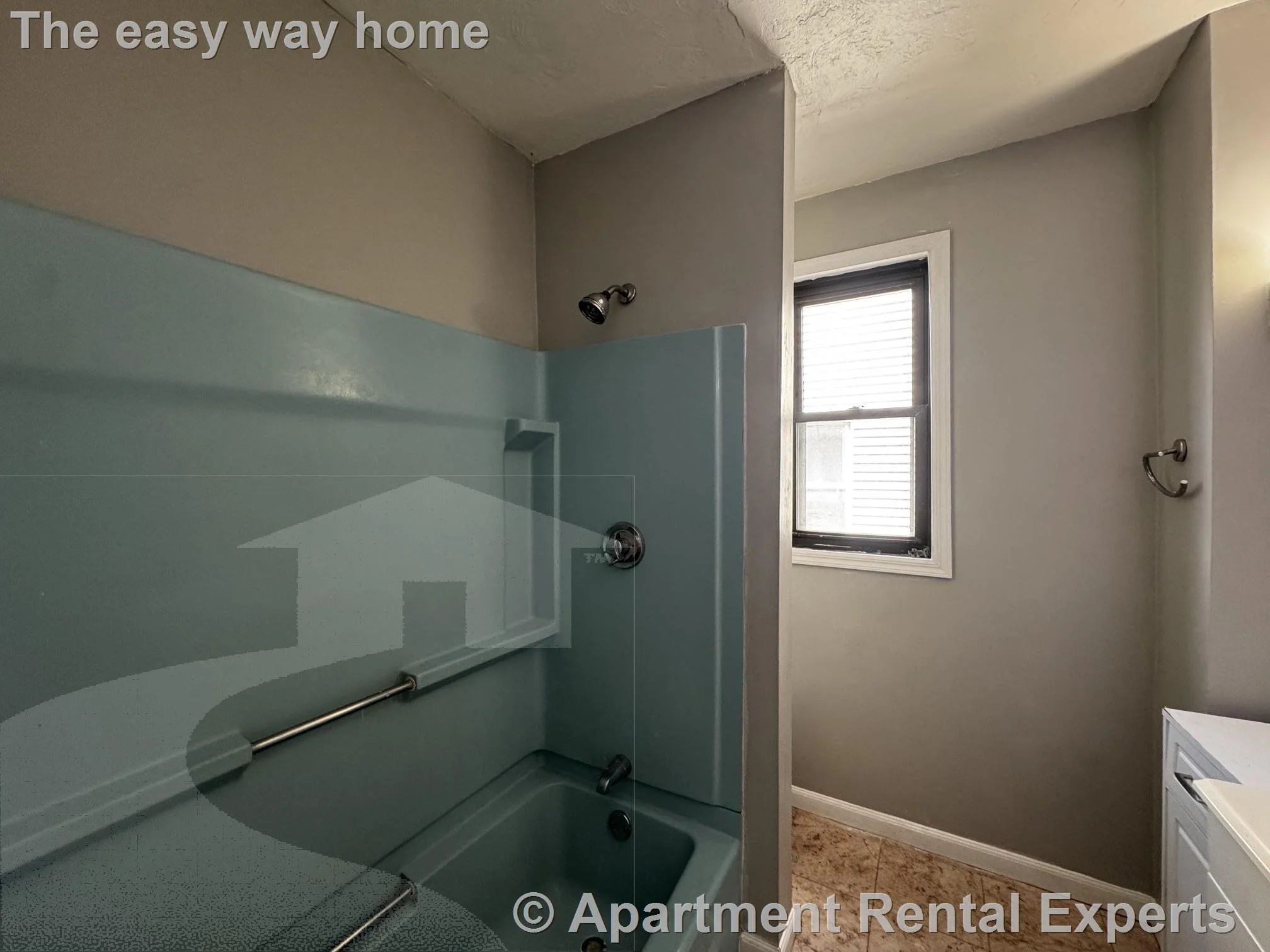 2 bed, 1 bath apartment for rent at 51 Glendale St Unit 1, Everett — photo 4 of 13