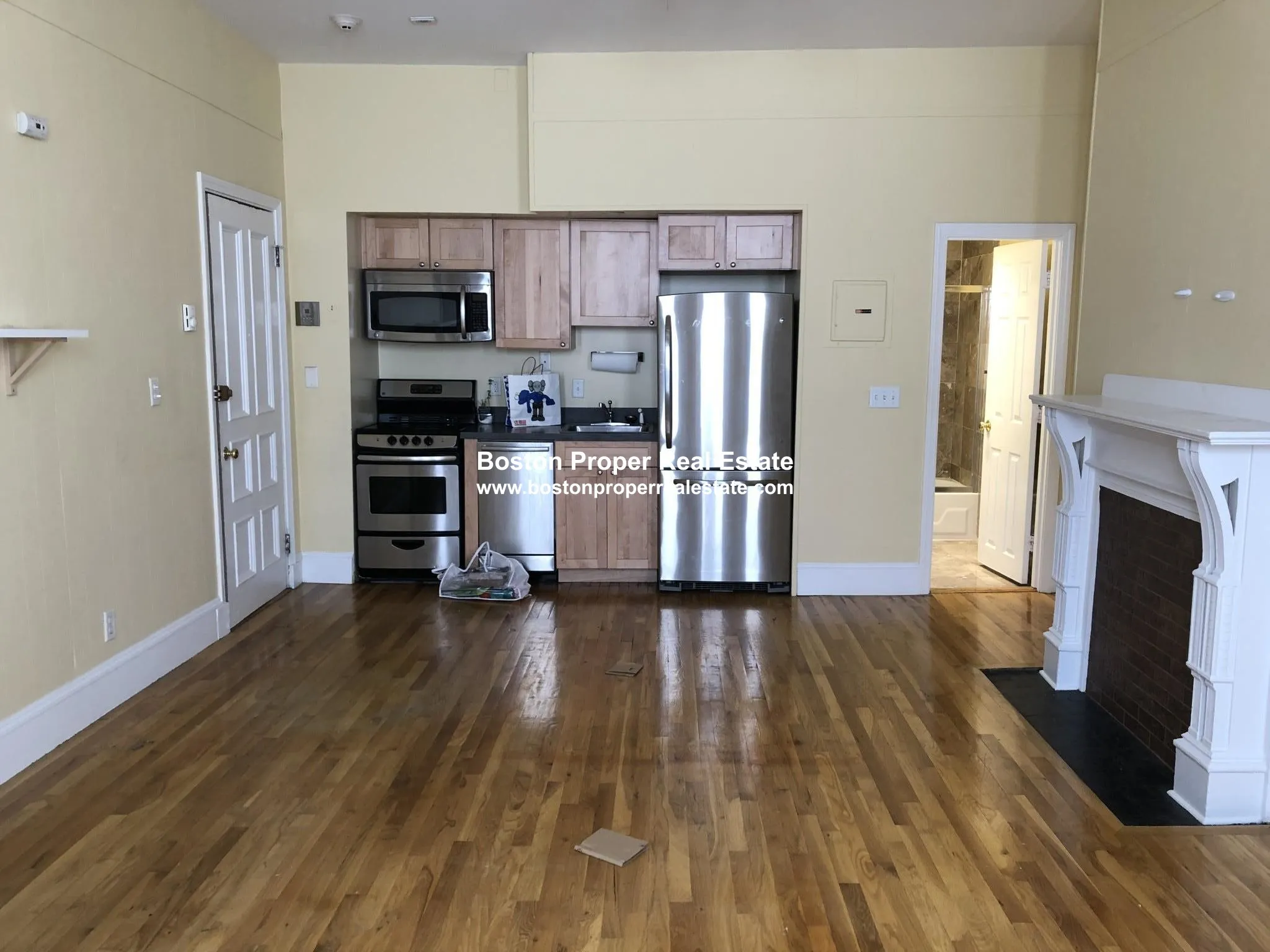 1 bed, 1 bath apartment for rent at 51 Gloucester St Unit 22, Back Bay — photo 2 of 9