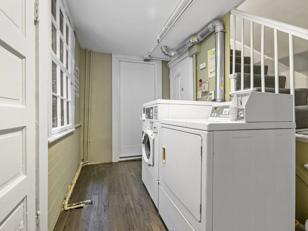 1 bed, 1 bath apartment for rent at 51 Hancock St Unit 9, Boston — photo 11 of 17