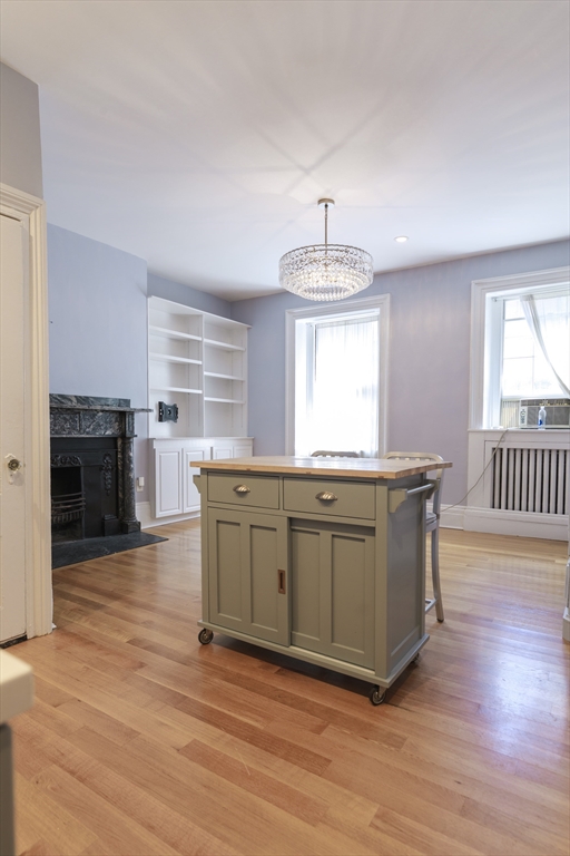 1 bed, 1 bath apartment for rent at 51 Hancock Unit 7, Beacon Hill — photo 3 of 9