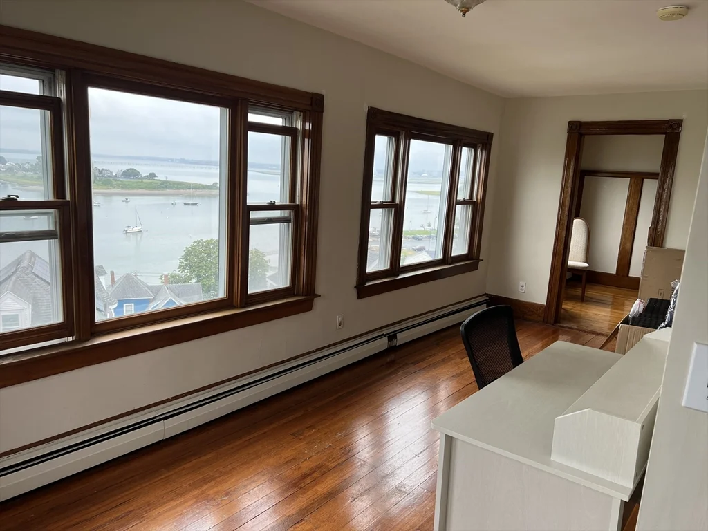 2 bed, 1 bath apartment for rent at 51 Harborview Ave Unit C, Winthrop — photo 3 of 16