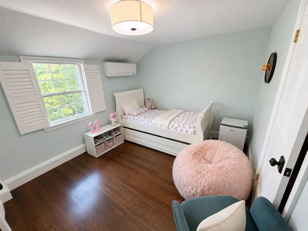 4 bed, 3 bath apartment for rent at 51 Hartman Rd Unit n/a, Oak Hill — photo 12 of 24