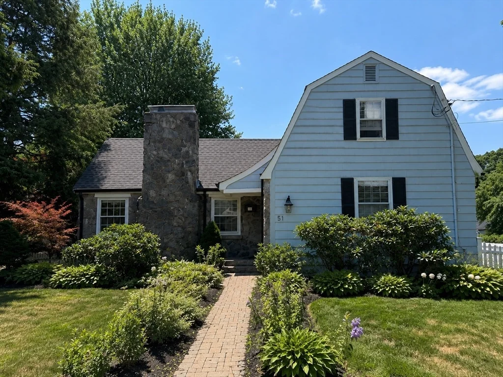 4 bed, 3 bath apartment for rent at 51 Hartman Rd Unit n/a, Oak Hill