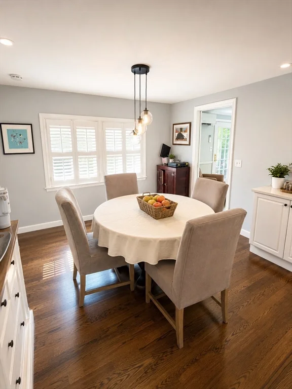 4 bed, 3 bath apartment for rent at 51 Hartman Rd Unit n/a, Oak Hill — photo 8 of 24