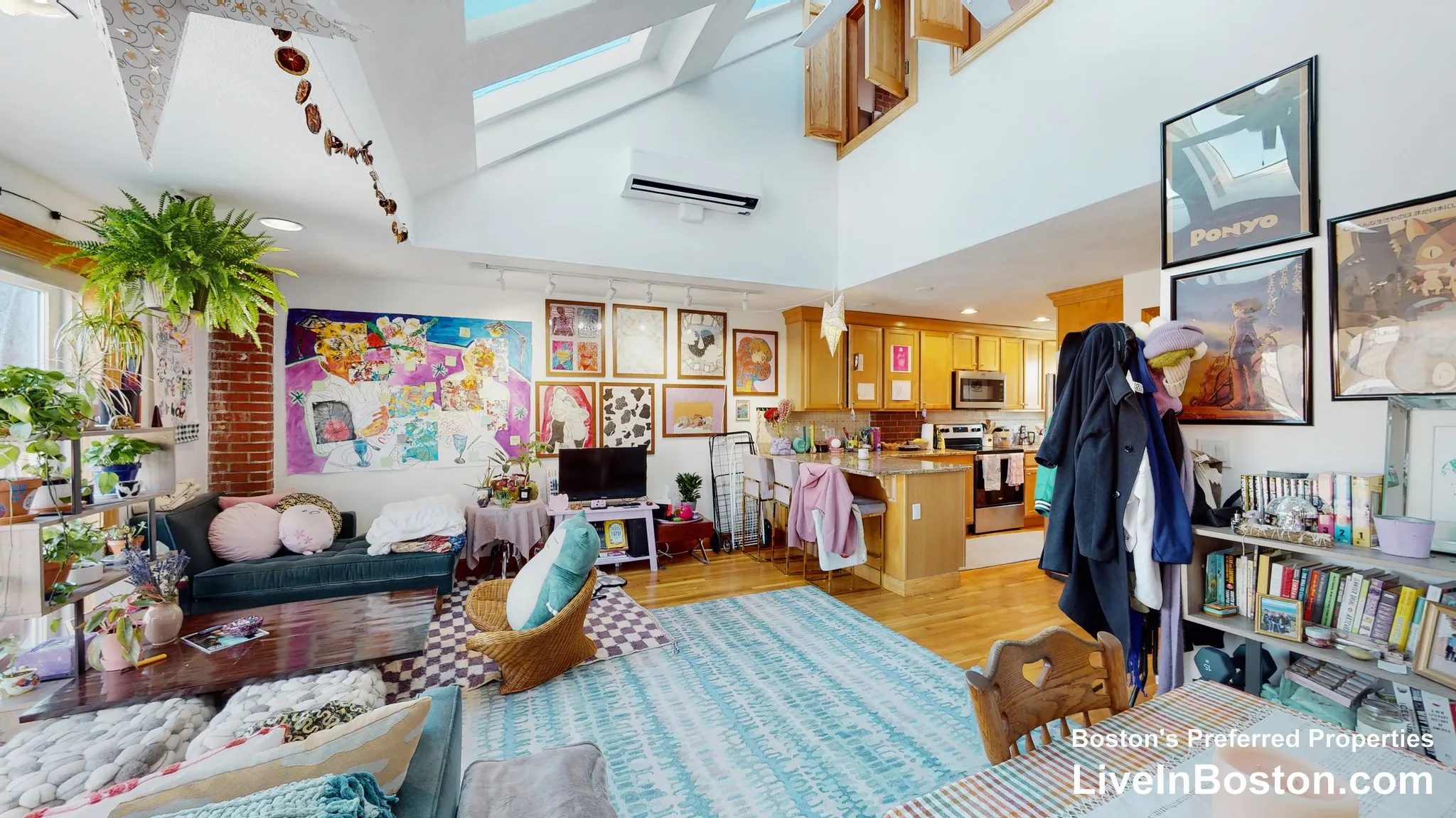 3 bed, 2 bath apartment for rent at 51 Hemenway St Unit 6B, Fenway