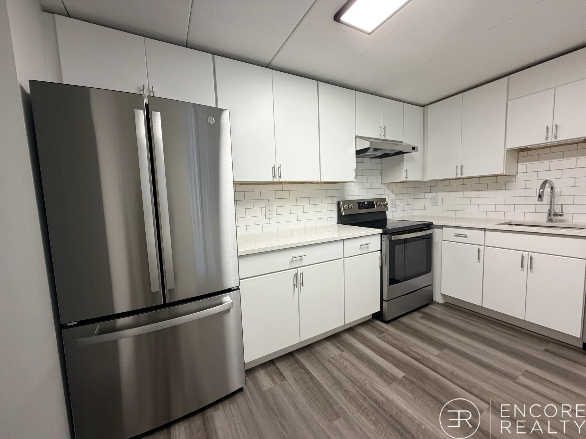 1 bed, 1 bath apartment for rent at 51 Hill Rd Unit 1, Belmont — photo 3 of 14