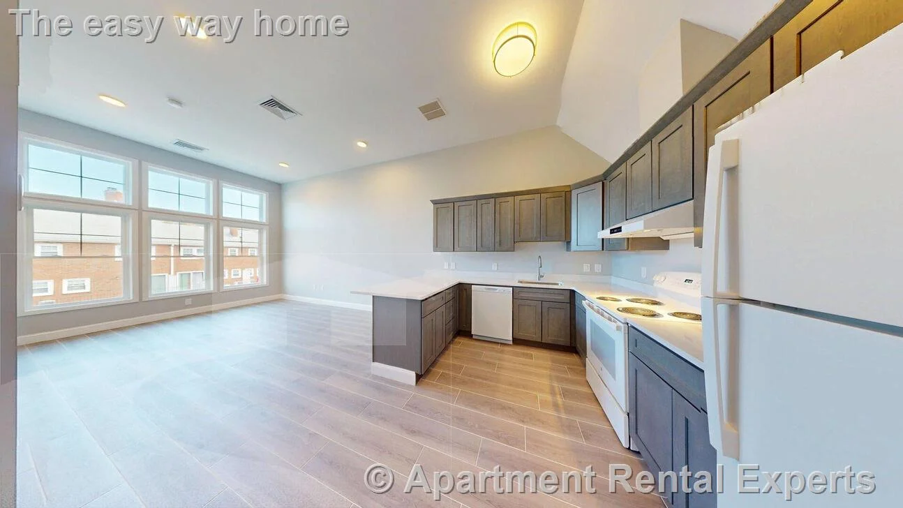 2 bed, 2 bath apartment for rent at 51 Hill Rd Unit 409, Belmont — photo 2 of 7