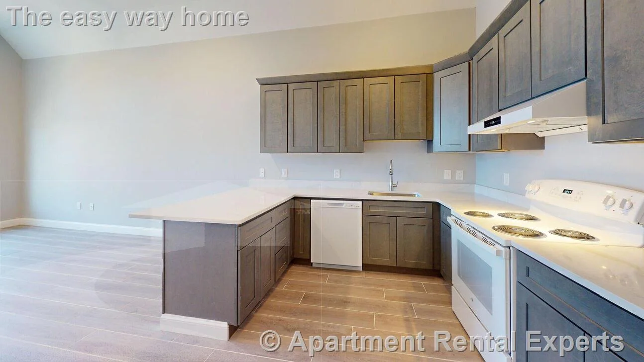 2 bed, 2 bath apartment for rent at 51 Hill Rd Unit 703, Belmont — photo 1 of 8