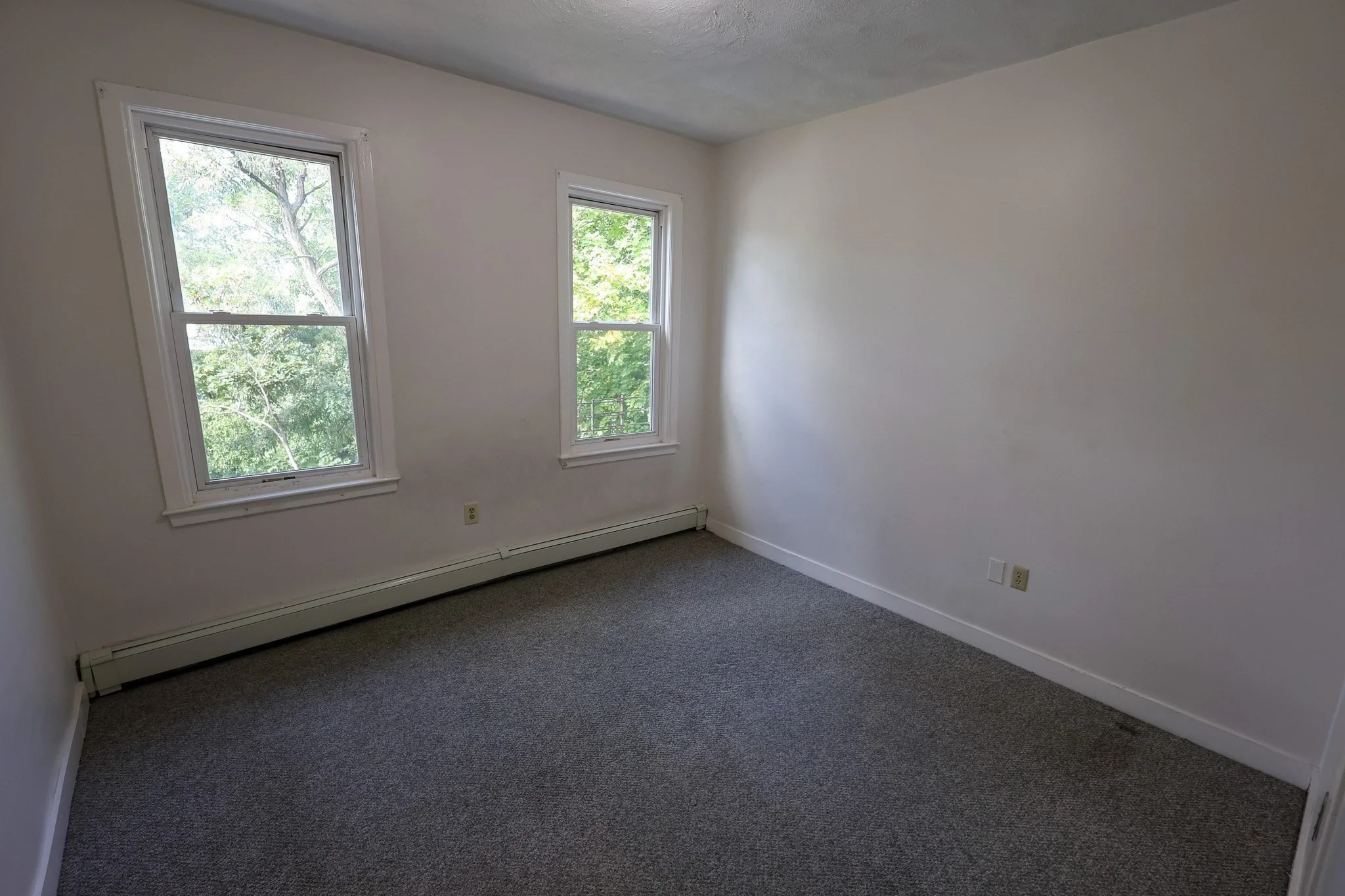 3 bed, 2 bath apartment for rent at 51 Holworthy St Unit 3, Roxbury — photo 13 of 18