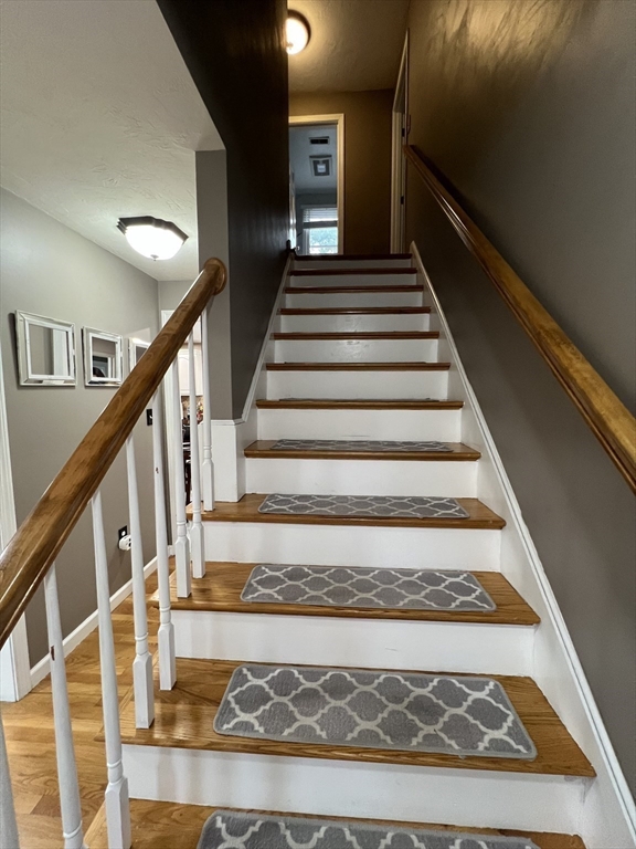 3 bed, 3 bath apartment for rent at 51 Ireta Rd, Shrewsbury — photo 13 of 26
