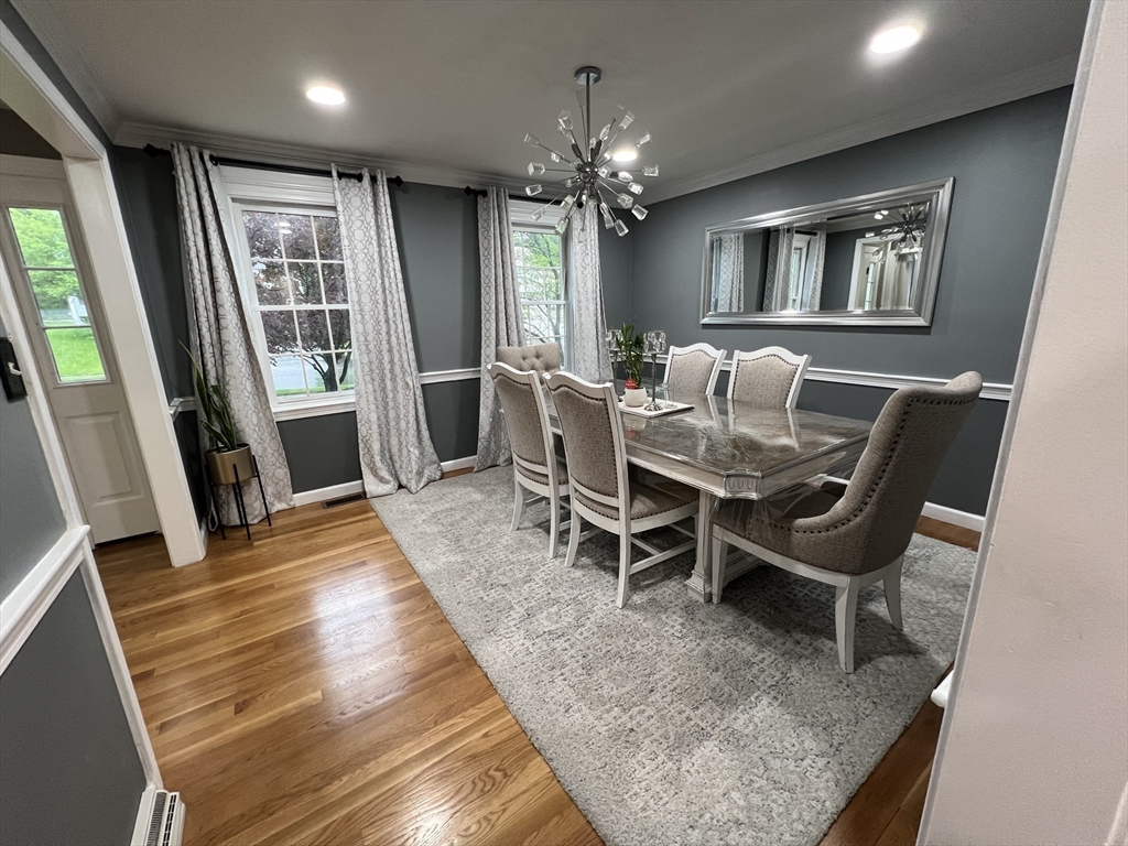 3 bed, 3 bath apartment for rent at 51 Ireta Rd, Shrewsbury — photo 5 of 26