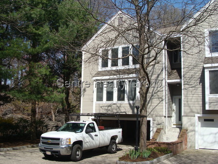 3 bed, 2.5 bath apartment for rent at 51 Jackson St Unit 1, Thompsonville
