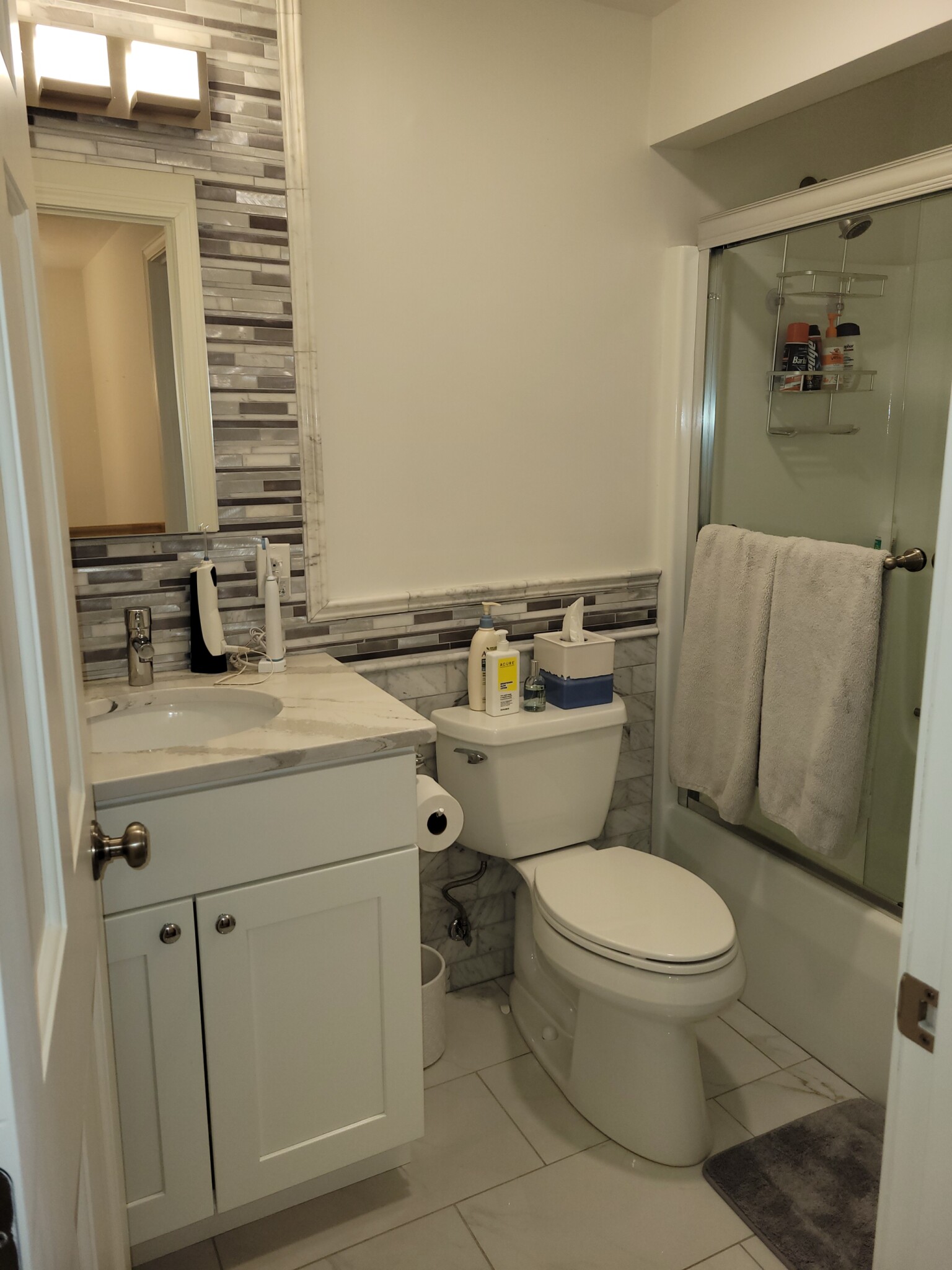 3 bed, 2.5 bath apartment for rent at 51 Jackson St Unit 1, Thompsonville — photo 16 of 23