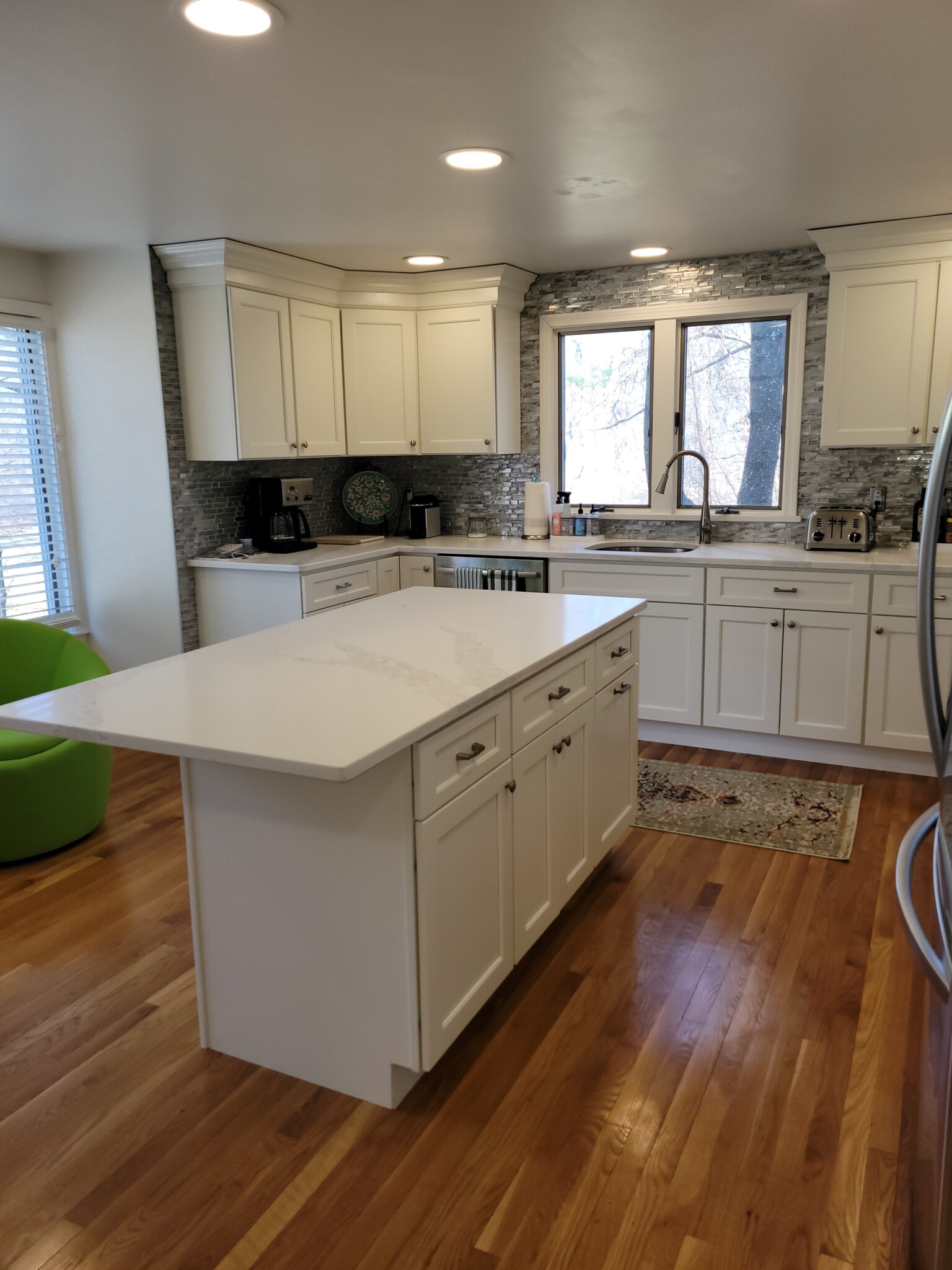 3 bed, 2.5 bath apartment for rent at 51 Jackson St Unit 1, Thompsonville — photo 8 of 23